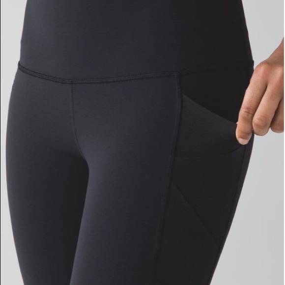 Lululemon Rise and Flow Leggings - Picture 5 of 11